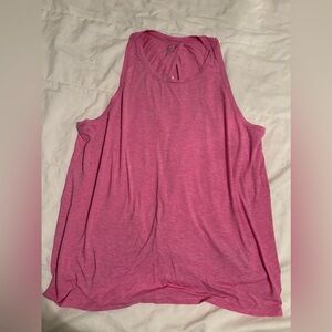 Cute GAP Shirt with Open Back